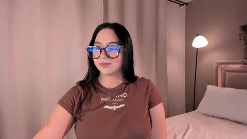 Snapshot of venus_reid chatting on 22, 4, 2026 venus_reid online show from 22, 4, 2026