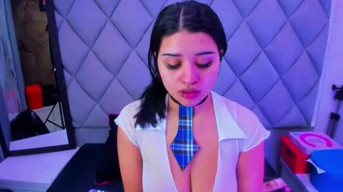 Venusowen  online show from 22, 12, 2025