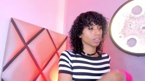 venuss_03 online show from 19, 11, 2025