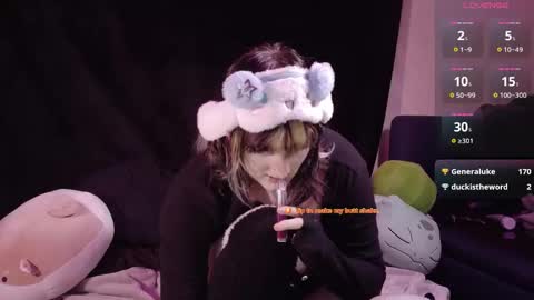 Snapshot of venustrappedflies chatting on 1, 2, 2026 Venus 3 online show from 1, 2, 2026