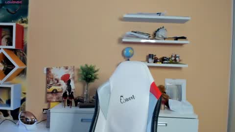 Snapshot of veola_new chatting on 23, 2, 2025 Violetta online show from 23, 2, 2025