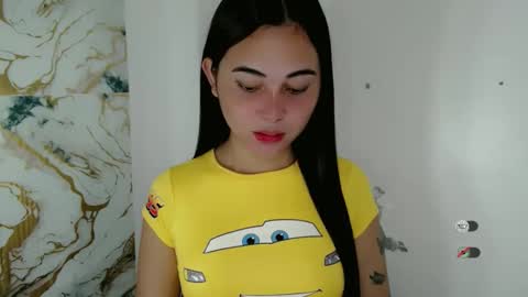 Snapshot of veola_sexy chatting on 4, 4, 2026 veola_sexy online show from 4, 4, 2026