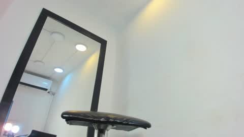 Snapshot of vera_candella chatting on 17, 6, 2026 vera online show from 17, 6, 2026