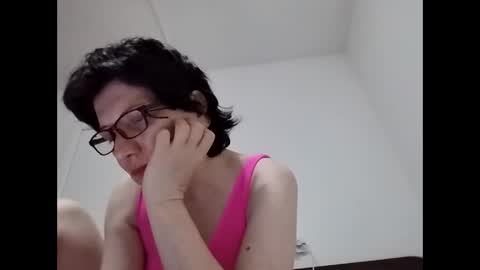 Snapshot of vera_elle chatting on 4, 5, 2026 Vera online show from 4, 5, 2026