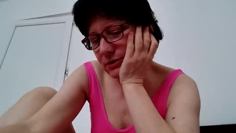 Snapshot of vera_elle chatting on 12, 5, 2026 Vera online show from 12, 5, 2026