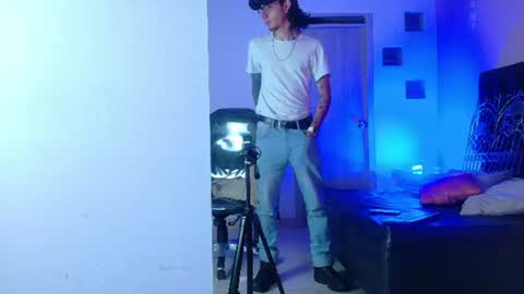Snapshot of vergil_noir chatting on 9, 7, 2026 vergil_noir online show from 9, 7, 2026