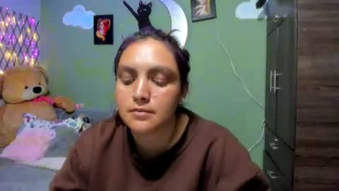 Snapshot of vero_jhonson chatting on 12, 6, 2026 karolina online show from 12, 6, 2026