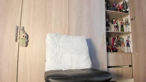 Snapshot of vero_lodgee chatting on 10, 4, 2026 veronica lodge online show from 10, 4, 2026