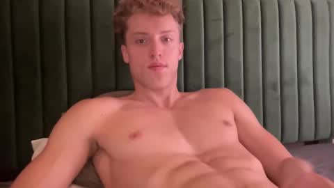 Snapshot of vero_monroe chatting on 11, 4, 2026 Austin King online show from 11, 4, 2026