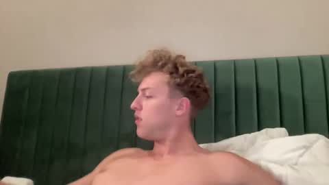 Snapshot of vero_monroe chatting on 28, 4, 2026 Austin King online show from 28, 4, 2026