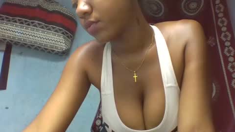 verolla31 online show from 12, 2, 2025