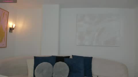 Snapshot of veronicablue1 chatting on 21, 12, 2025 Vero online show from 21, 12, 2025