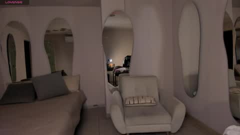 Snapshot of veronicablue1 chatting on 20, 5, 2026 Vero online show from 20, 5, 2026