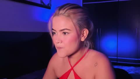 Snapshot of veronicabrown_xxx chatting on 28, 3, 2026 Vero online show from 28, 3, 2026