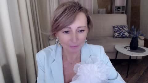 Helen online show from 17, 1, 2025