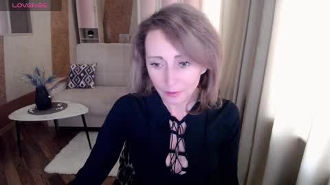 Helen online show from 6, 2, 2025