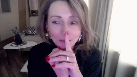 Helen online show from 27, 2, 2025