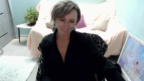 Helen online show from 4, 3, 2025