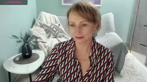 Helen online show from 21, 9, 2025