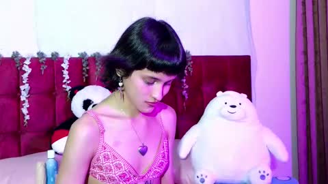 Snapshot of veronicalamberth chatting on 4, 3, 2026 veronicalamberth online show from 4, 3, 2026