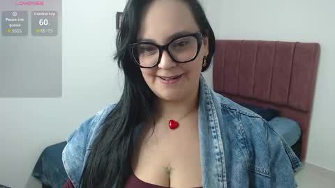 Snapshot of veroniicabbw_ chatting on 16, 4, 2026 veroniicabbw_ online show from 16, 4, 2026