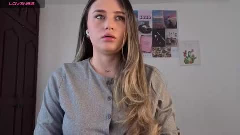 Snapshot of veronika__winslow_ chatting on 24, 2, 2026 Vero online show from 24, 2, 2026