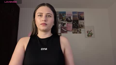 Snapshot of veronika__winslow_ chatting on 29, 3, 2026 Vero online show from 29, 3, 2026