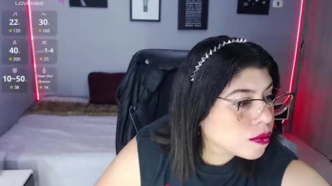Snapshot of veronika_metalstar chatting on 5, 3, 2025 Miss Veronika online show from 5, 3, 2025