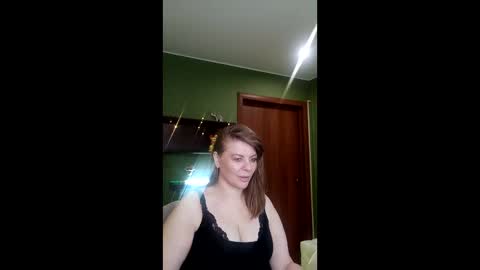 Snapshot of veronikawgold chatting on 26, 3, 2026 VeronikawGold online show from 26, 3, 2026