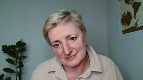 Snapshot of verony_ chatting on 10, 3, 2025 verony_ online show from 10, 3, 2025