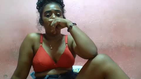 verronique1511 online show from 9, 2, 2025