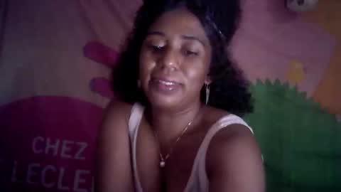 verronique1511 online show from 15, 9, 2025