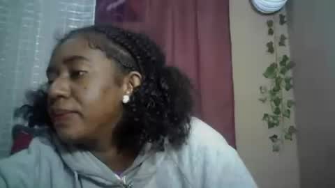 Snapshot of verronique1511 chatting on 1, 7, 2026 verronique1511 online show from 1, 7, 2026