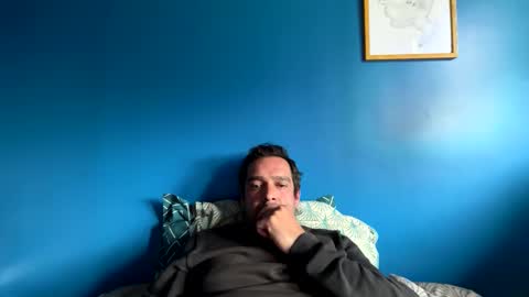 Snapshot of versatilebi7 chatting on 4, 10, 2025 versatilebi7 online show from 4, 10, 2025