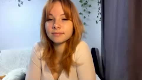 Snapshot of vertiegartrell chatting on 31, 7, 2026 Lina online show from 31, 7, 2026