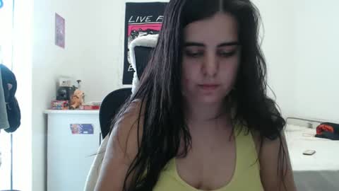 Snapshot of veruca99 chatting on 8, 1, 2026 veruca99 online show from 8, 1, 2026
