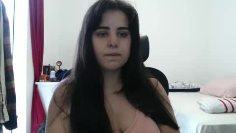 Snapshot of veruca99 chatting on 10, 4, 2026 veruca99 online show from 10, 4, 2026