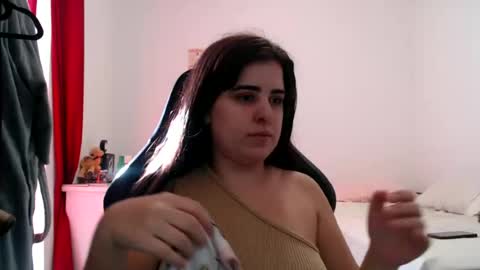 Snapshot of veruca99 chatting on 2, 7, 2026 veruca99 online show from 2, 7, 2026