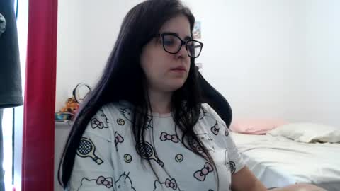 Snapshot of veruca99 chatting on 24, 7, 2026 veruca99 online show from 24, 7, 2026