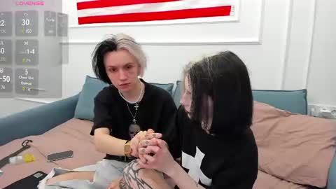 Snapshot of veryraretwins chatting on 18, 6, 2026 veryraretwins online show from 18, 6, 2026