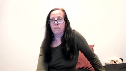 verysassypeachgoddess online show from 16, 1, 2026