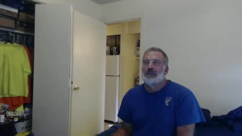 Snapshot of veryveryhairmanindenver chatting on 12, 9, 2025 hairy man online show from 12, 9, 2025