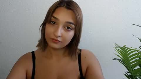 Snapshot of veryveryshygirl chatting on 27, 6, 2026 Ana online show from 27, 6, 2026