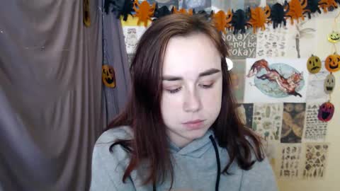 veryveryvery_shy online show from 22, 10, 2025