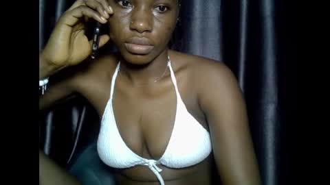 Snapshot of verywetpussy_ chatting on 22, 11, 2025 verywetpussy online show from 22, 11, 2025