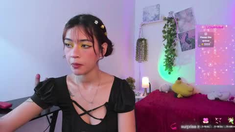 Snapshot of vexa_rosie chatting on 20, 5, 2026 hi im vexa online show from 20, 5, 2026
