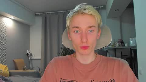 Snapshot of vibemygirl chatting on 9, 11, 2025 vibemygirl online show from 9, 11, 2025