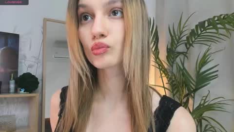 Mikky online show from 3, 3, 2025