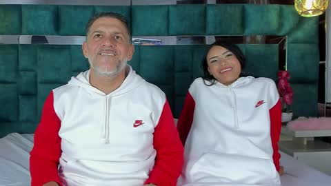 Snapshot of vicesweet chatting on 12, 4, 2026 antonia y andrew online show from 12, 4, 2026