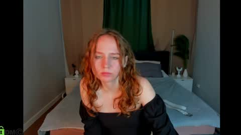 Snapshot of vicki_milles chatting on 20, 5, 2026 vicki_milles online show from 20, 5, 2026
